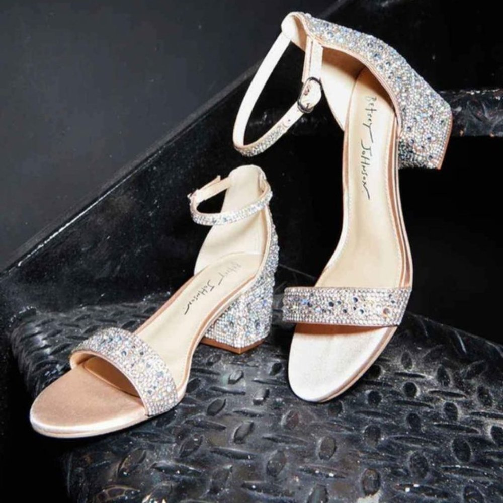 Mari Champagne Betsey Johnson heels